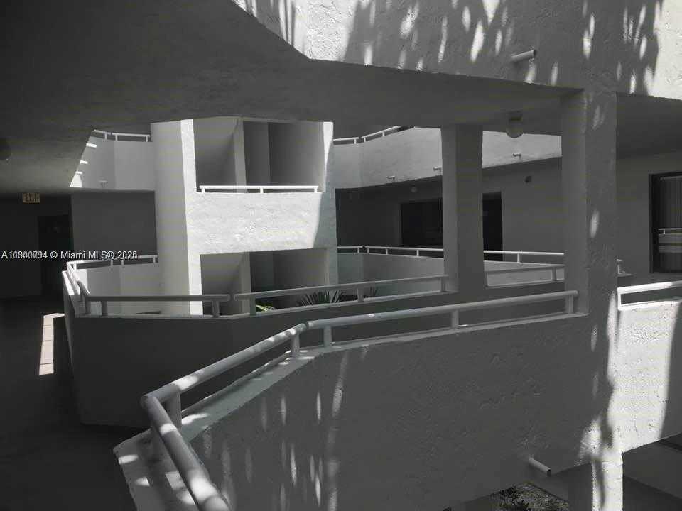 Small Image of 8215 SOUTH WEST 152ND AVE #G-206, Miami Number 19