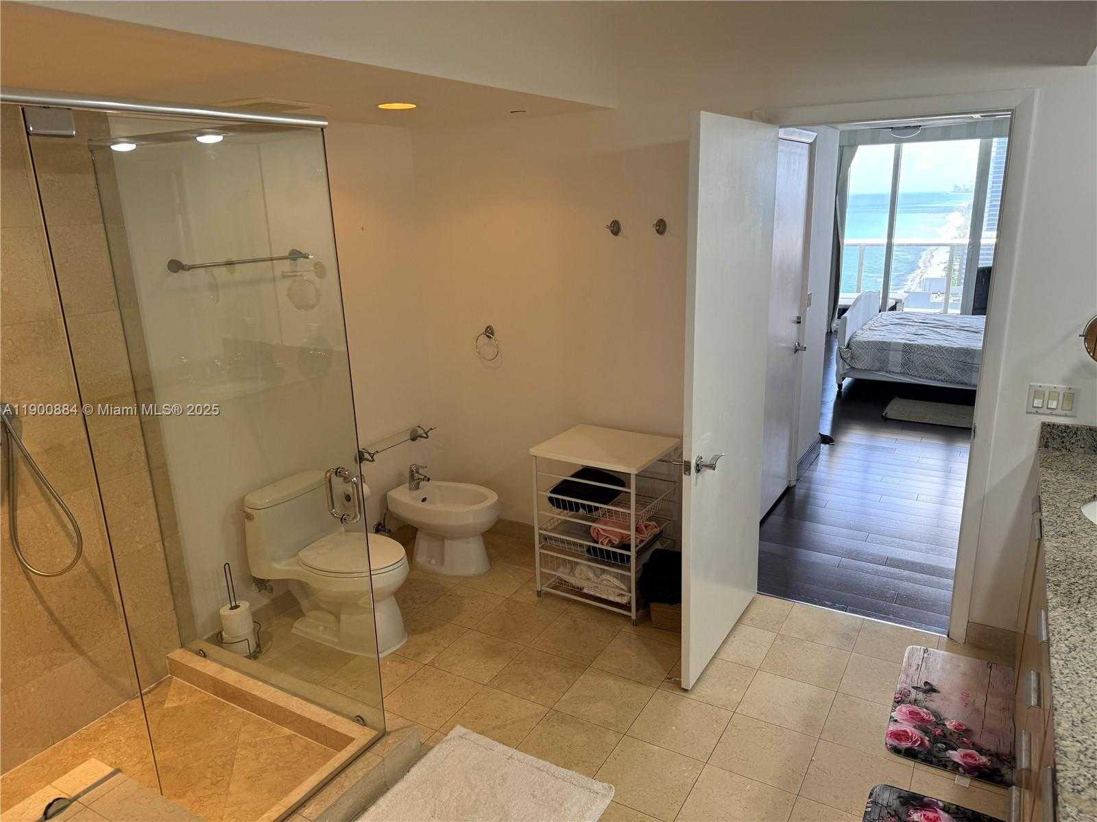 Small Image of 1830 SOUTH OCEAN DR #3303, Hallandale Beach Number 12