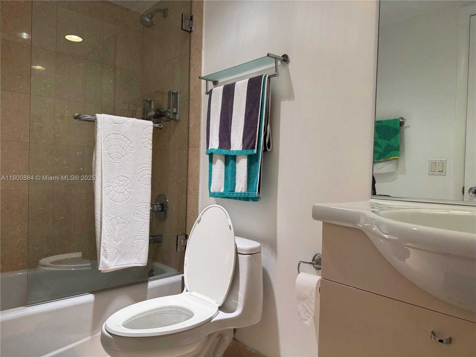 Small Image of 1830 SOUTH OCEAN DR #3303, Hallandale Beach Number 16