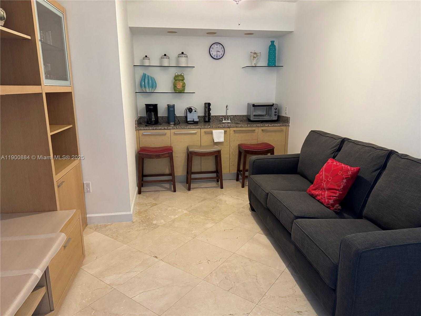 Small Image of 1830 SOUTH OCEAN DR #3303, Hallandale Beach Number 17