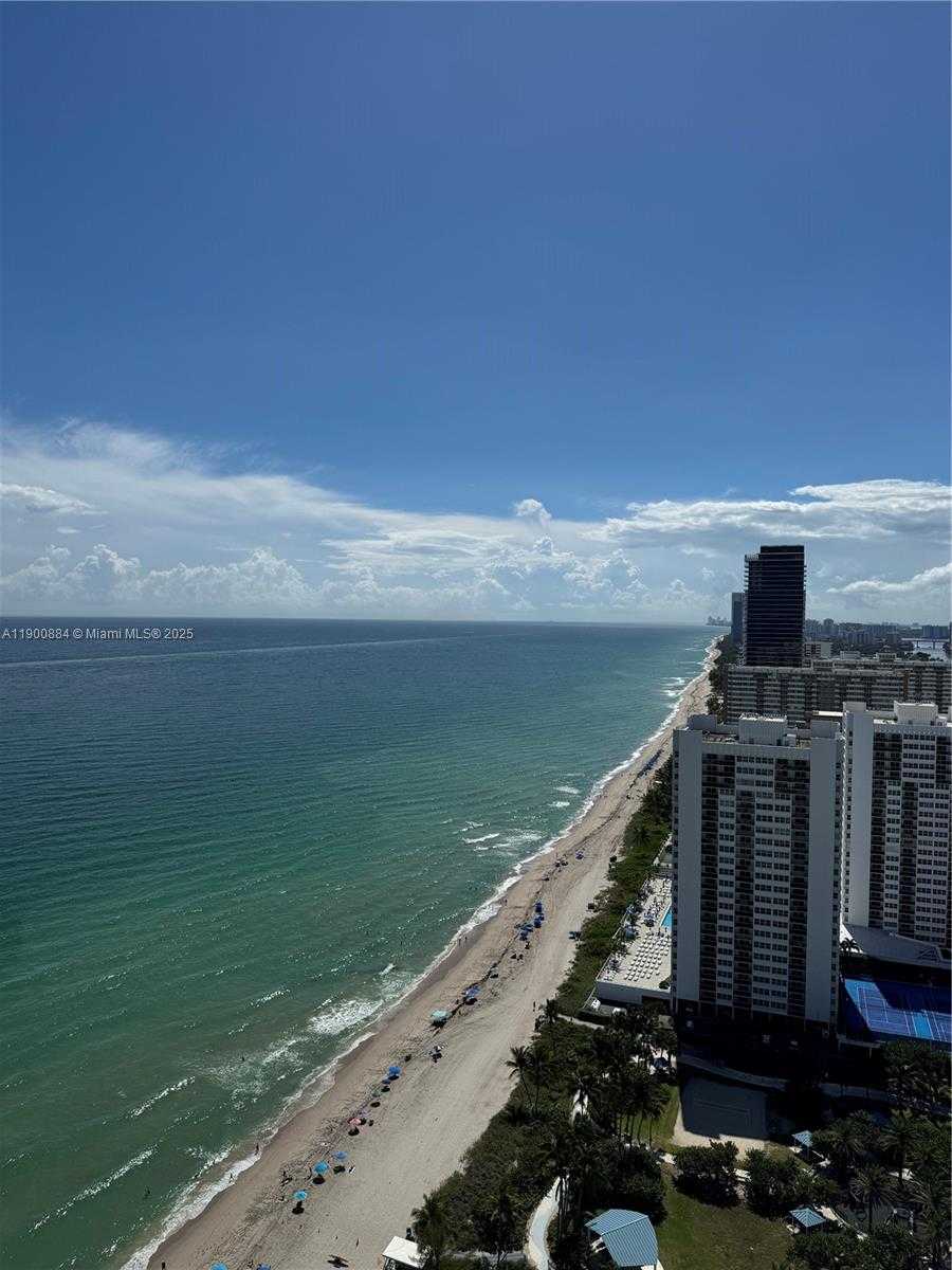 Small Image of 1830 SOUTH OCEAN DR #3303, Hallandale Beach Number 4