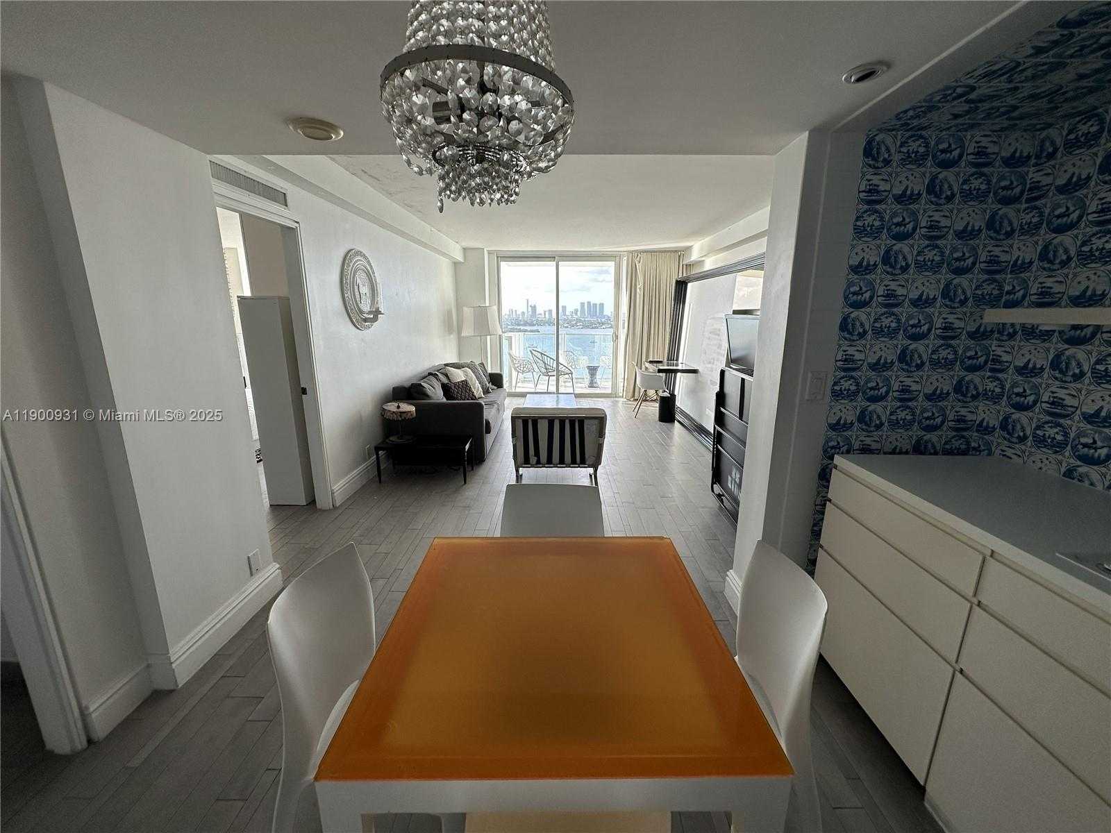 Small Image of 1100 WEST AVE #1520, Miami Beach Number 6