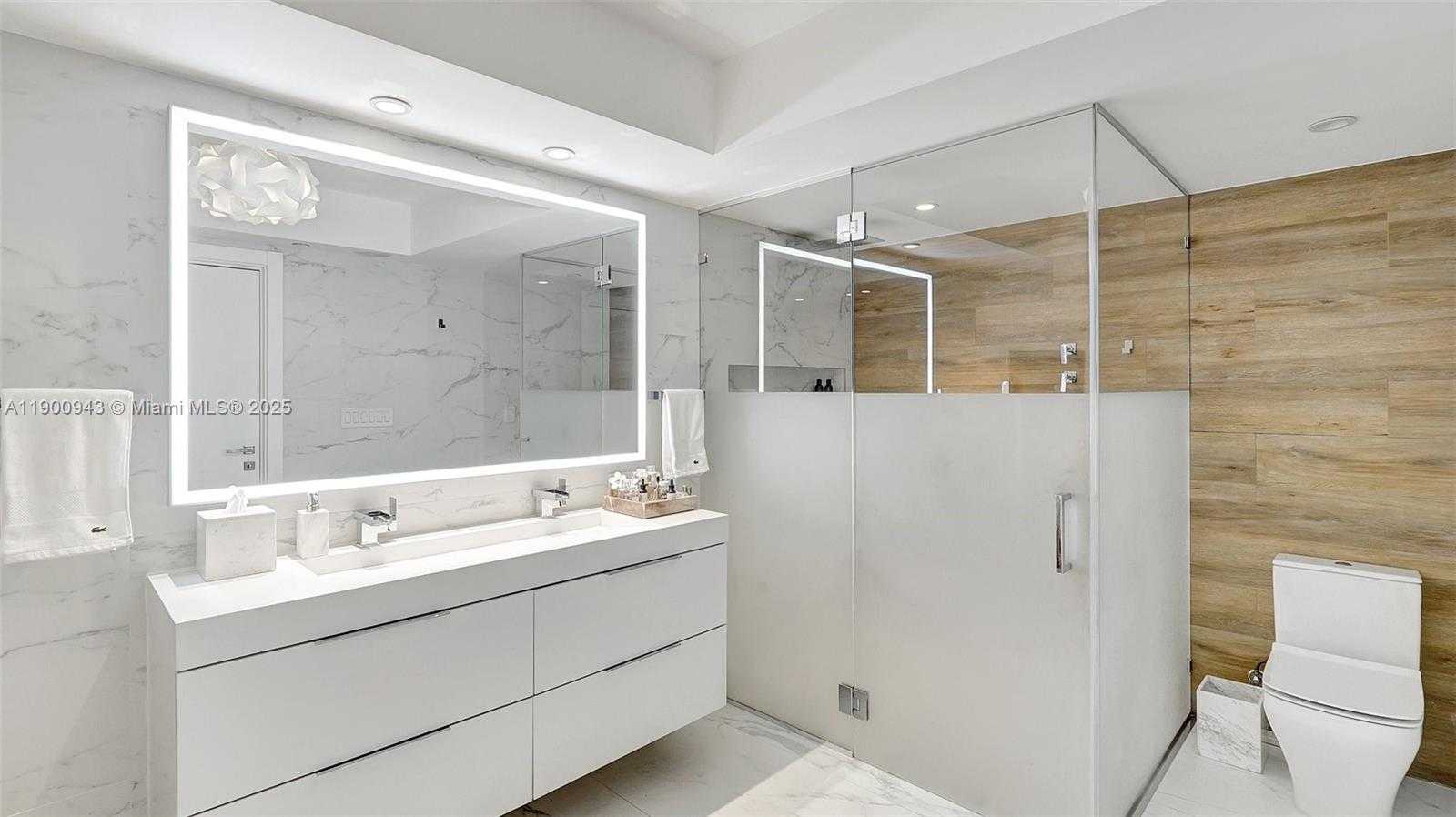 Small Image of 3000 ISLAND BLVD #905, Aventura Number 40