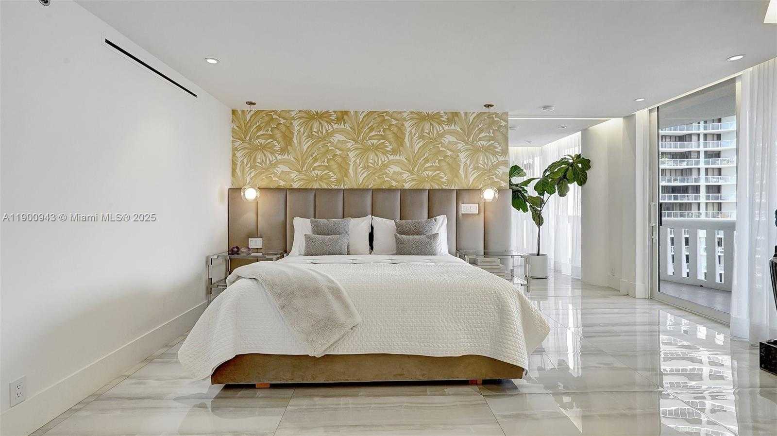 Small Image of 3000 ISLAND BLVD #905, Aventura Number 45