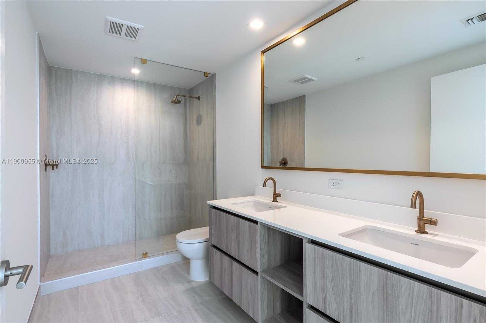 Small Image of 77 SOUTH EAST 5TH STREET #2806, Miami Number 10