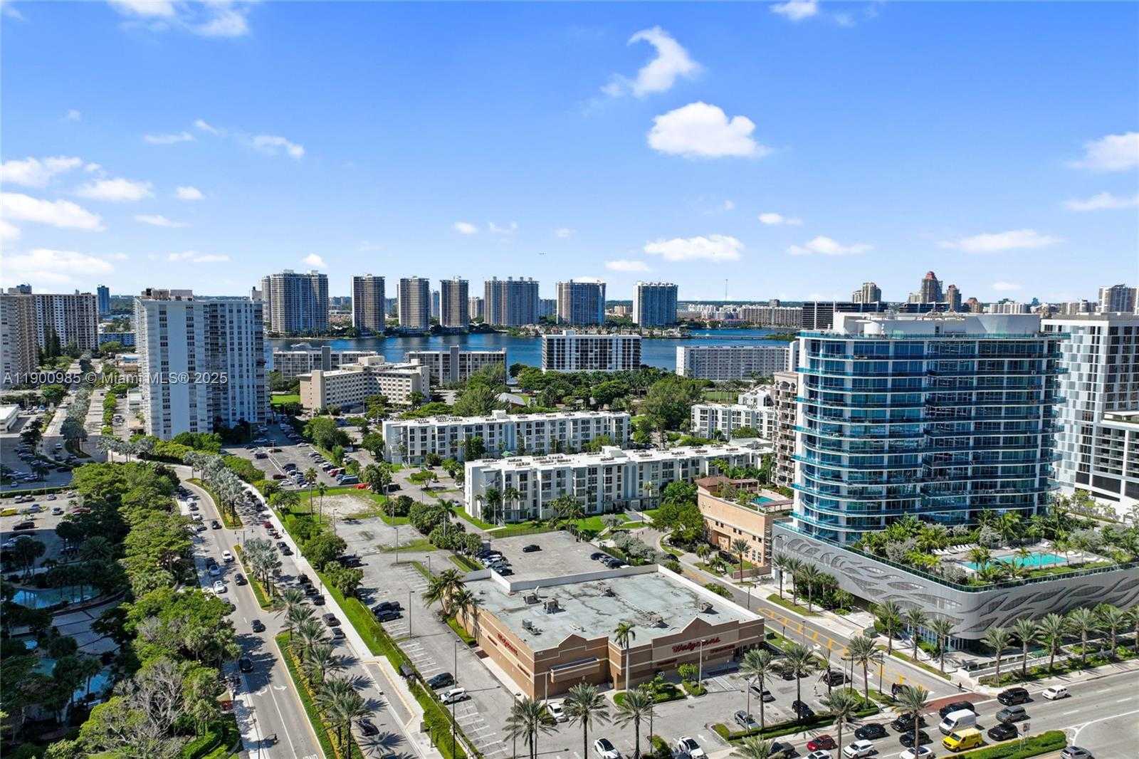 Small Image of 17315 COLLINS AVE #2008, Sunny Isles Beach Number 20