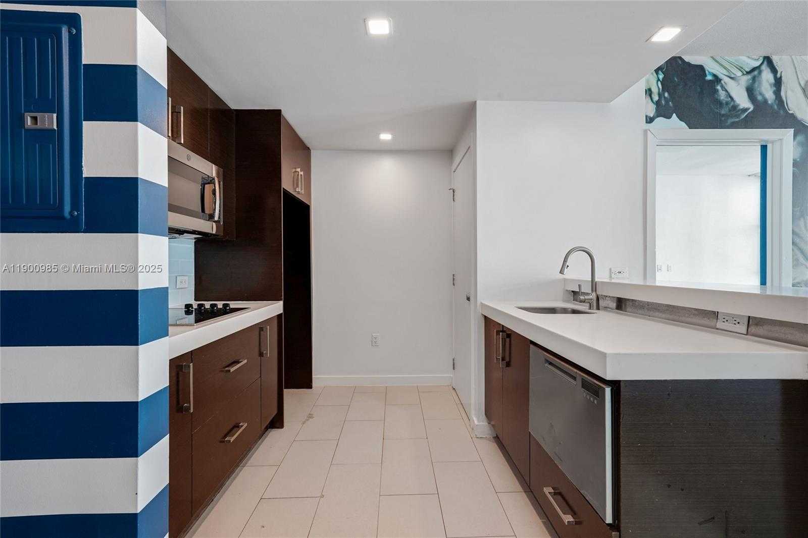 Small Image of 17315 COLLINS AVE #2008, Sunny Isles Beach Number 5