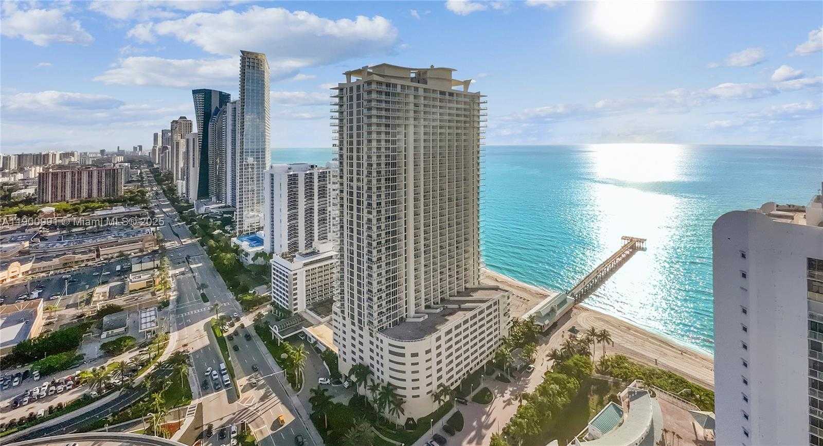 Small Image of 16699 COLLINS AVE #2009, Sunny Isles Beach Number 2