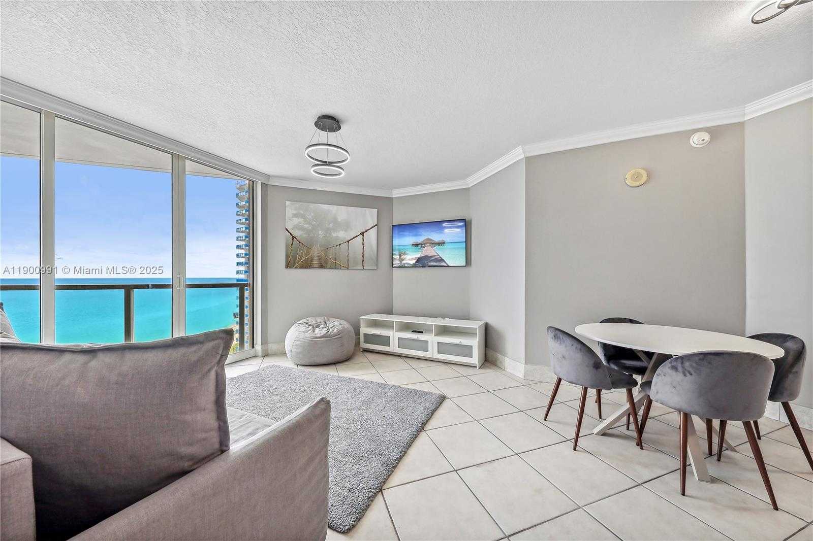 Small Image of 16699 COLLINS AVE #2009, Sunny Isles Beach Number 4