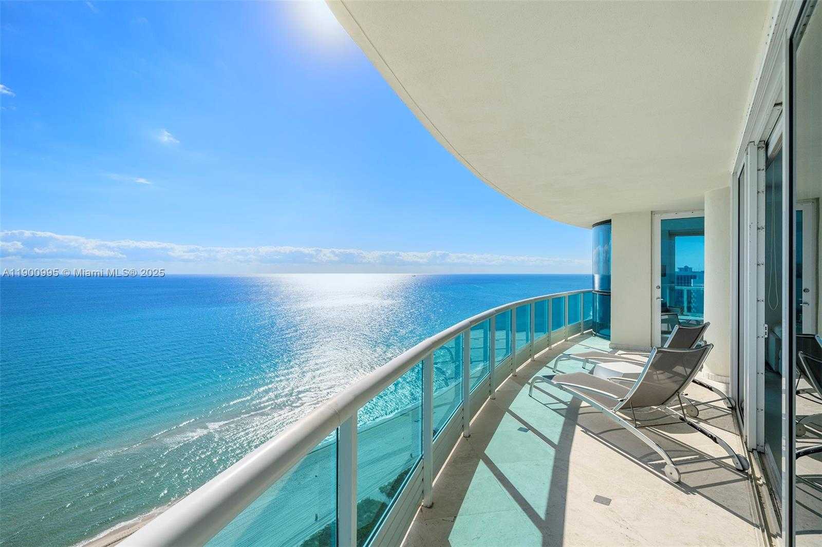 Small Image of 5025 COLLINS AVE #2409, Miami Beach Number 12