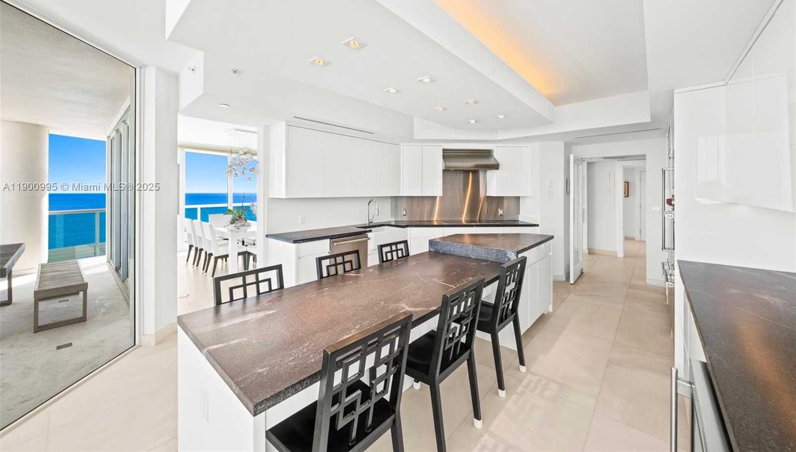 Small Image of 5025 COLLINS AVE #2409, Miami Beach Number 27