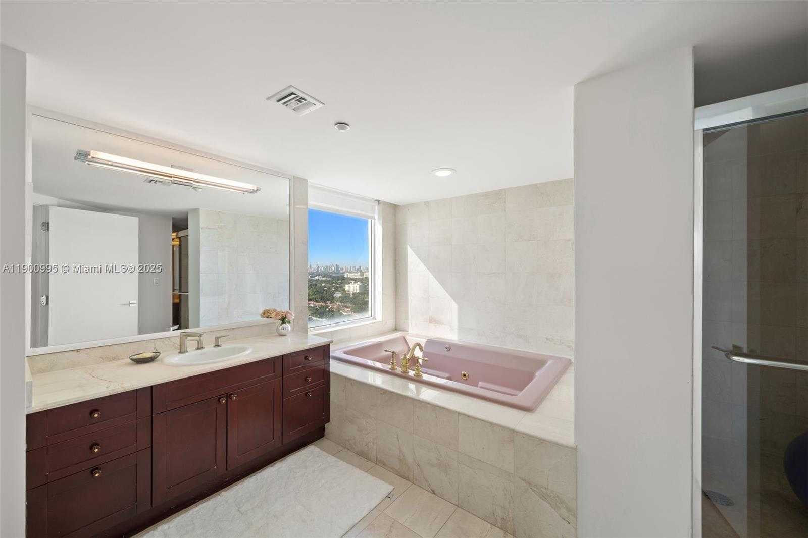 Small Image of 5025 COLLINS AVE #2409, Miami Beach Number 39