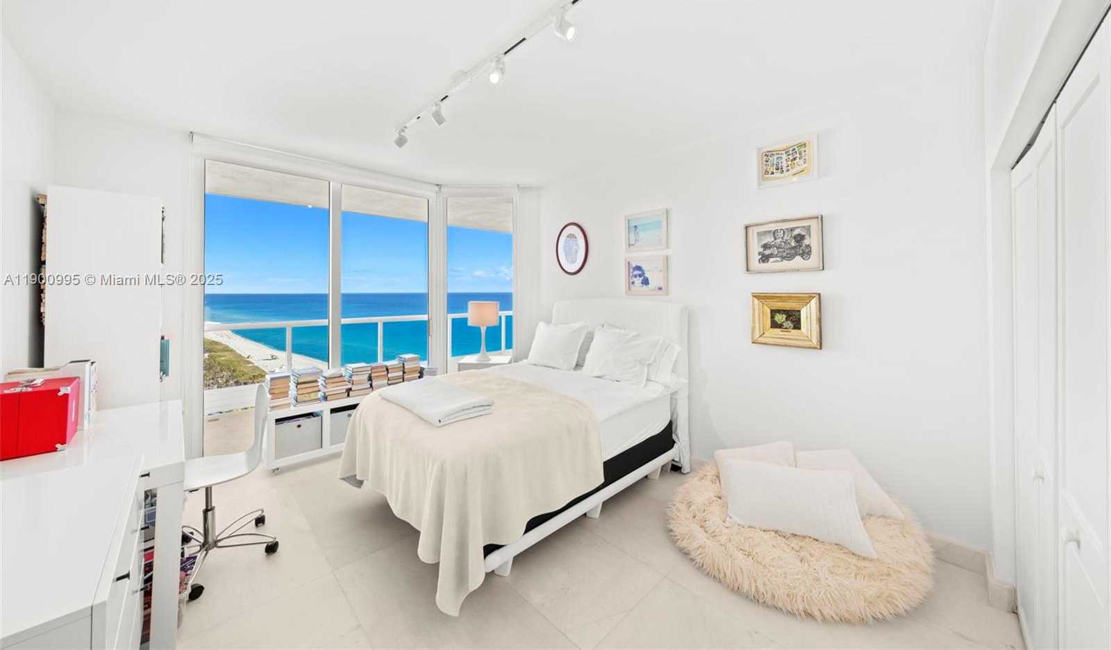 Small Image of 5025 COLLINS AVE #2409, Miami Beach Number 43