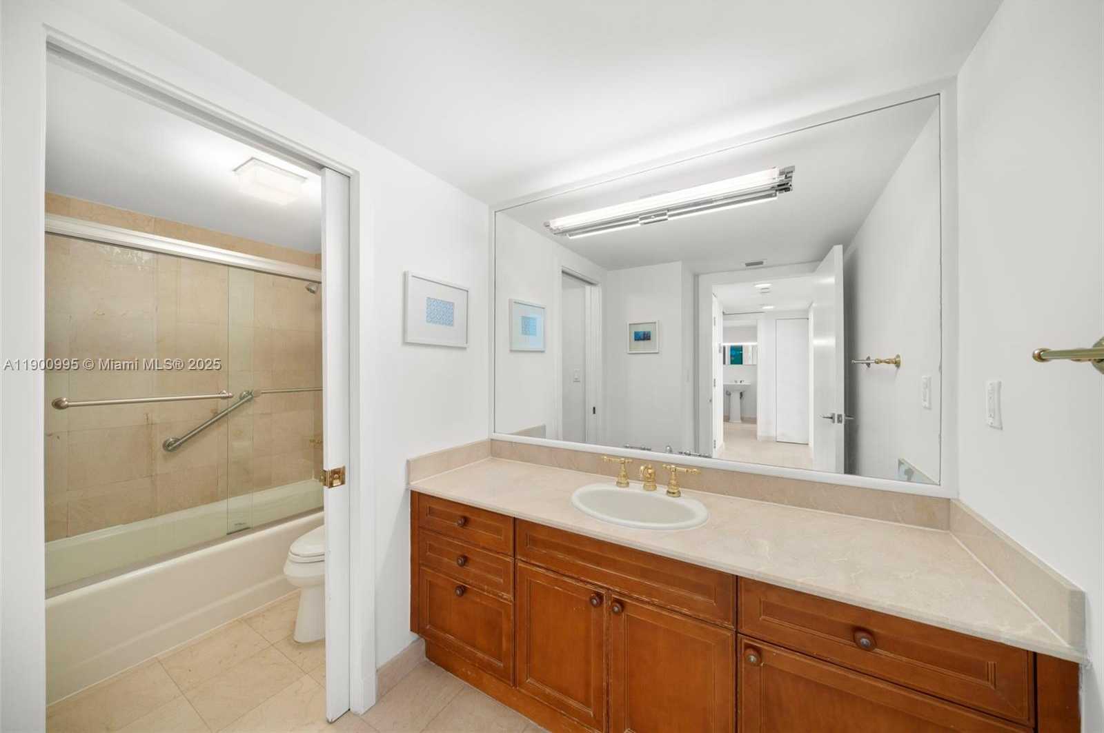 Small Image of 5025 COLLINS AVE #2409, Miami Beach Number 50