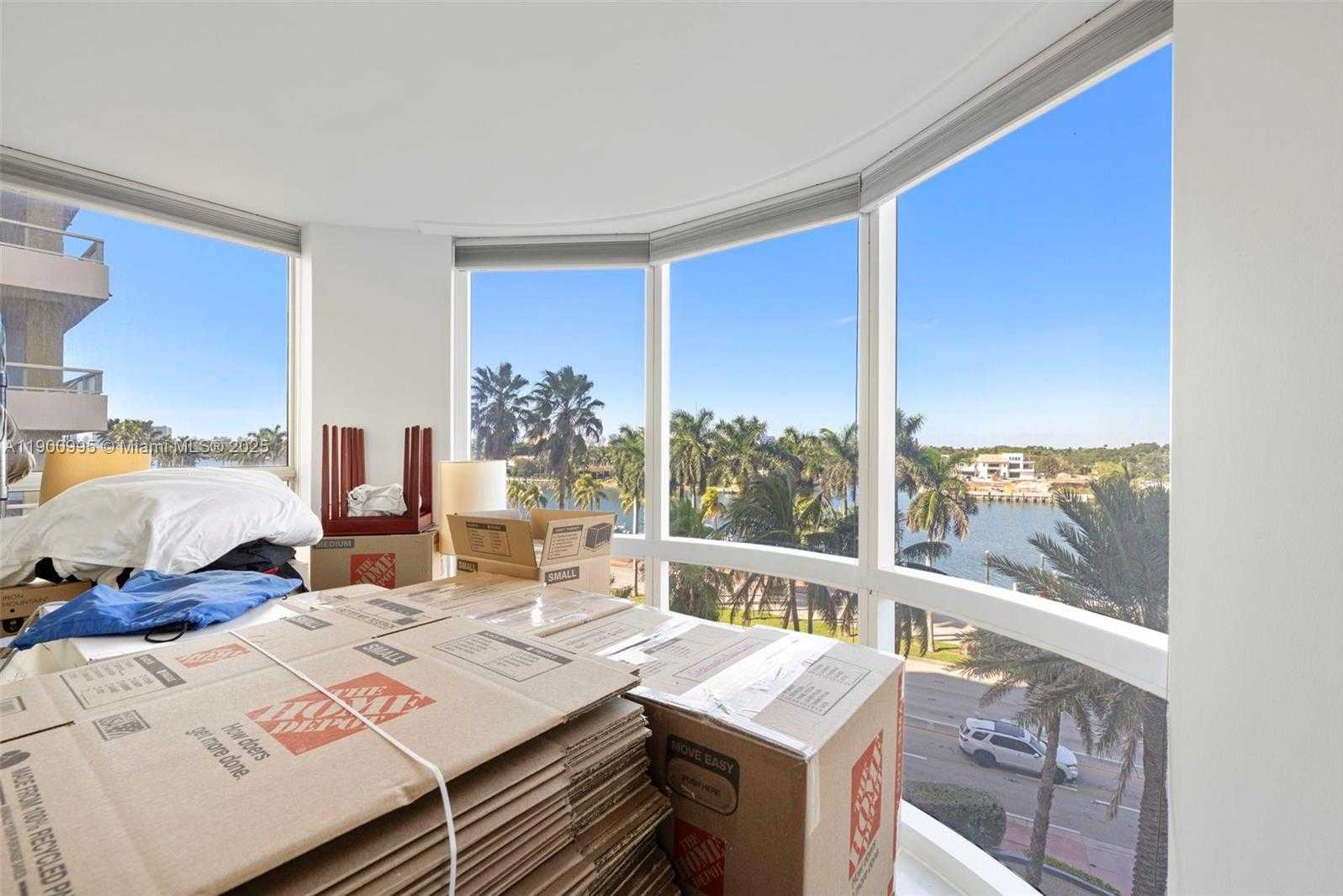 Small Image of 5025 COLLINS AVE #2409, Miami Beach Number 53