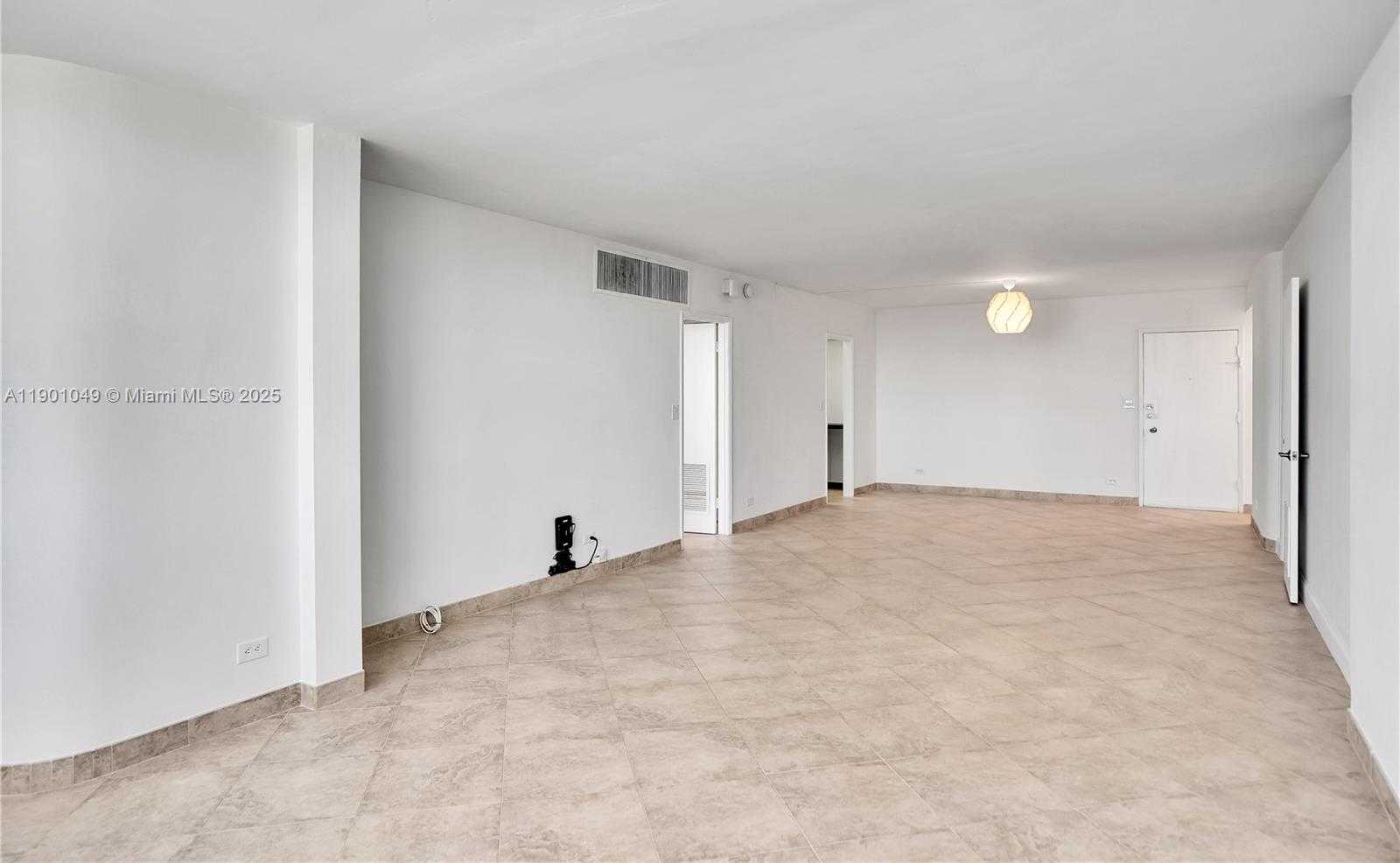 Small Image of 5005 COLLINS AVE #607, Miami Beach Number 11