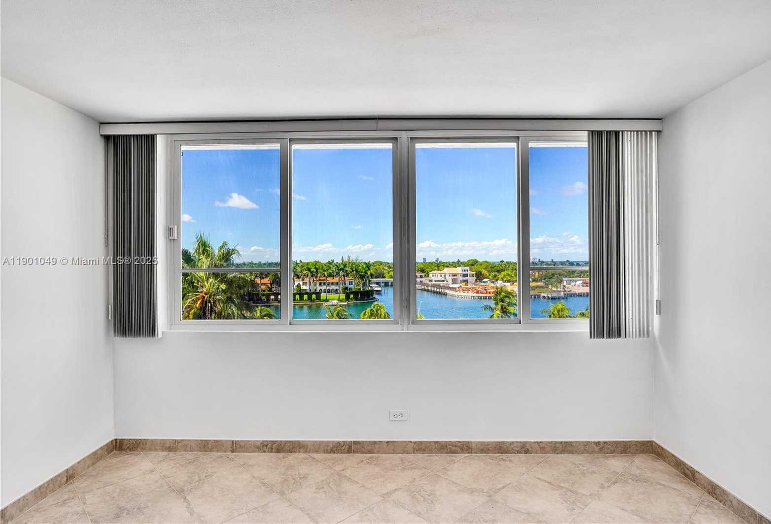Small Image of 5005 COLLINS AVE #607, Miami Beach Number 2
