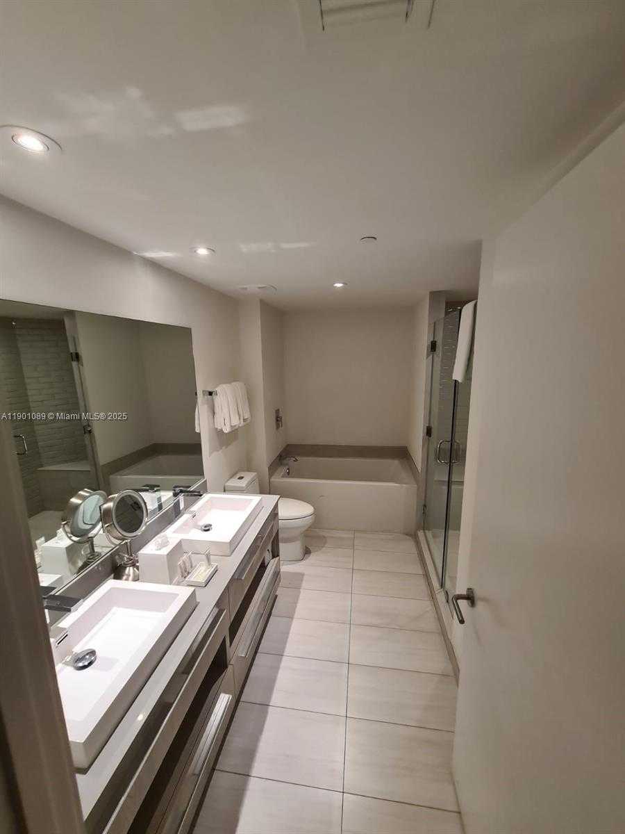 Small Image of 4010 SOUTH OCEAN DR #R1709, Hollywood Number 14