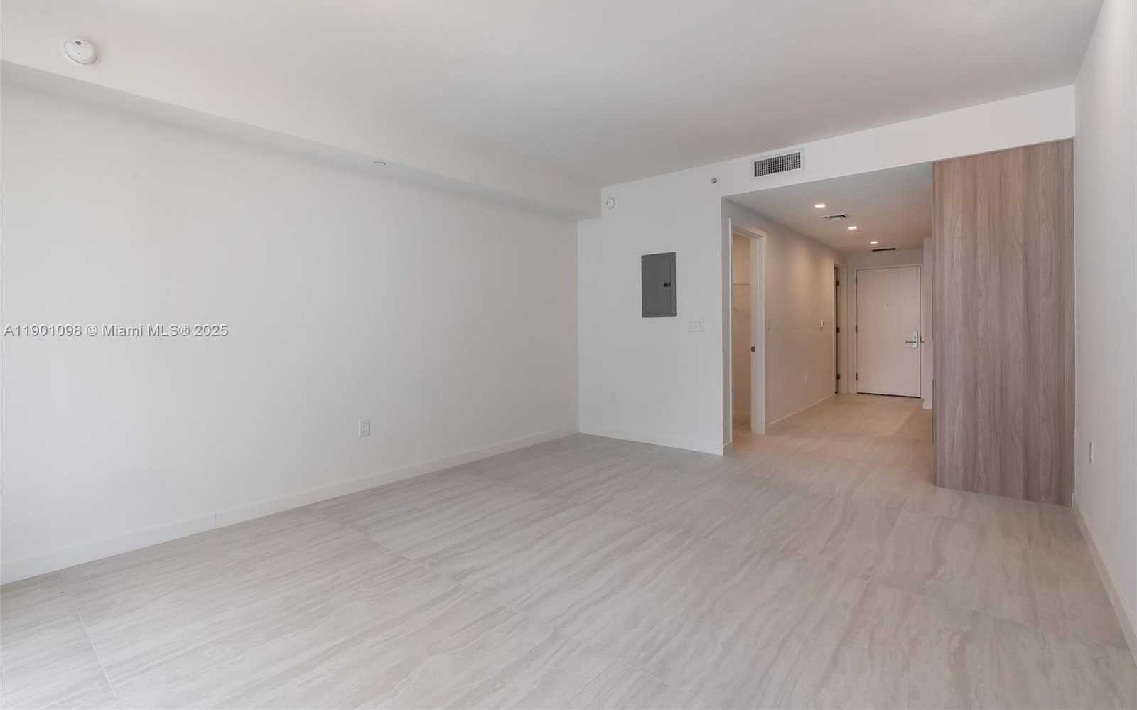 Small Image of 77 SOUTH EAST 5TH STREET #2107, Miami Number 5