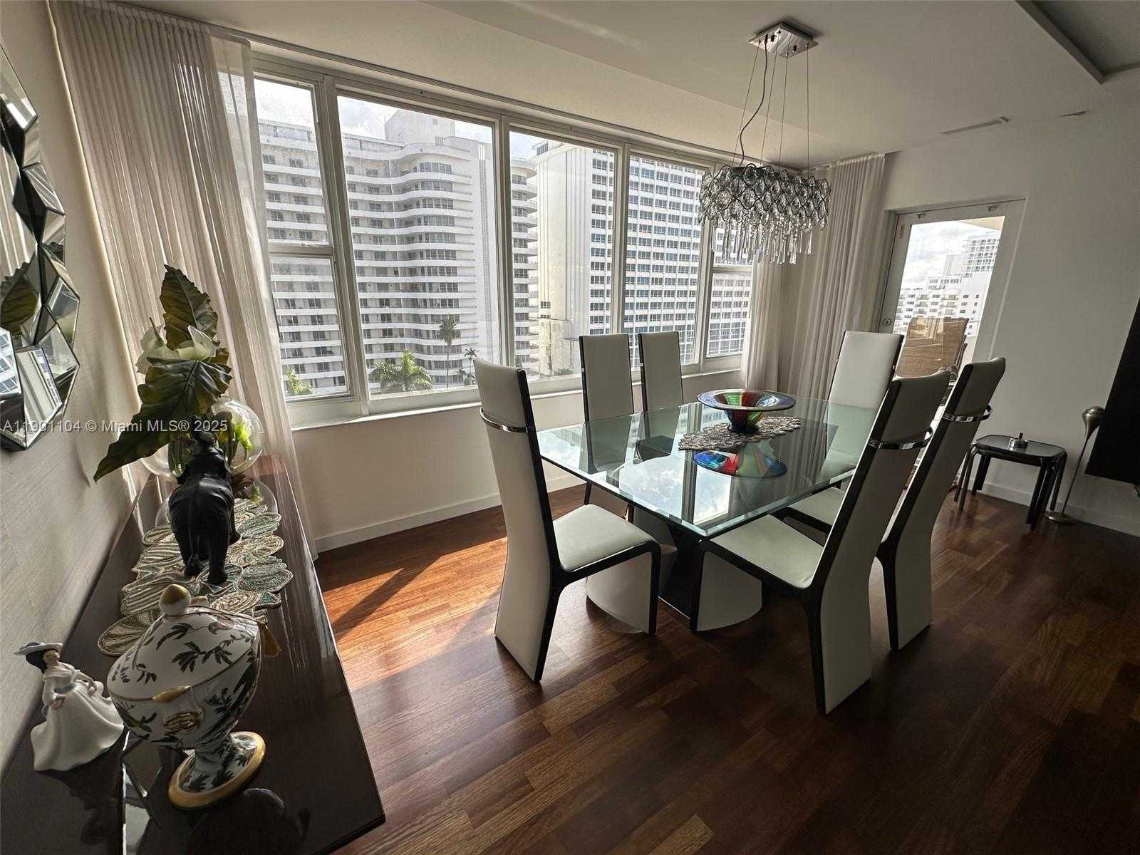Small Image of 5600 COLLINS AVE #9E, Miami Beach Number 13