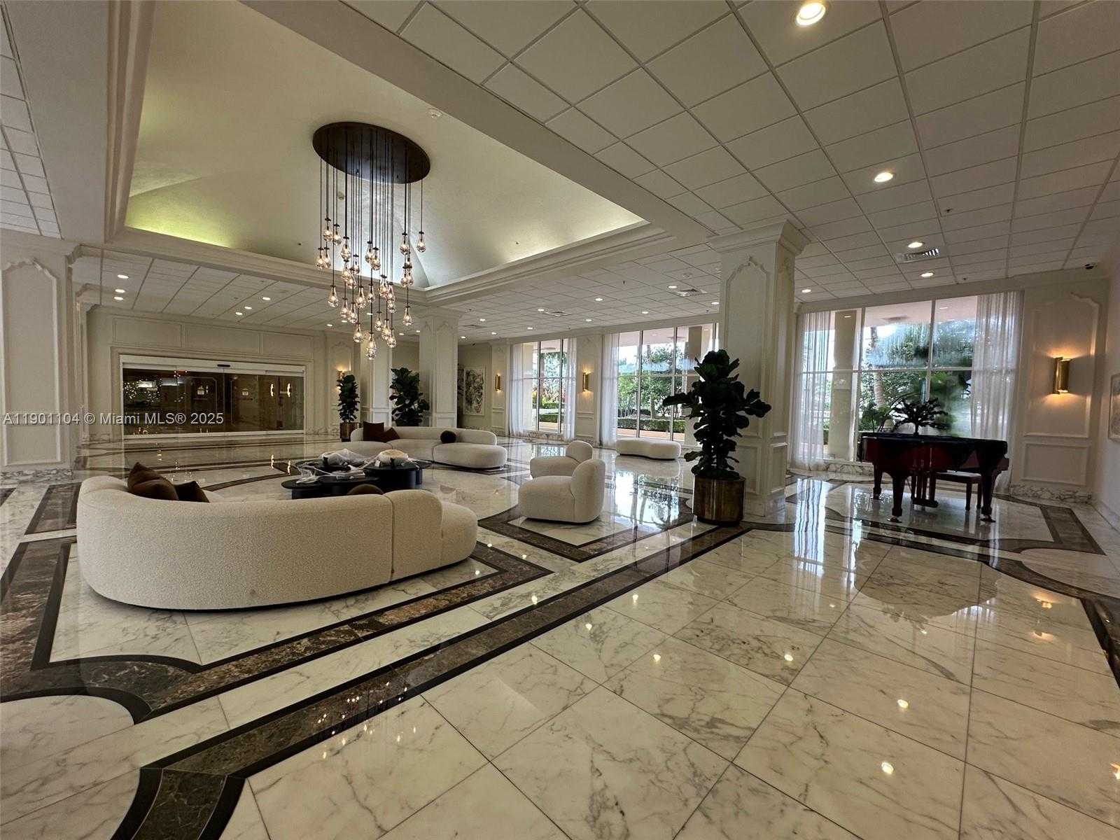 Small Image of 5600 COLLINS AVE #9E, Miami Beach Number 39