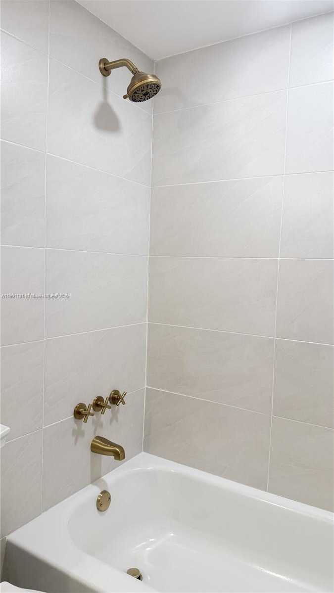 Small Image of 9440 WEST FLAGLER ST #306, Miami Number 17