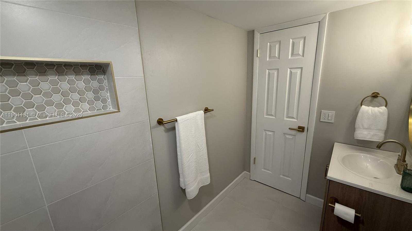 Small Image of 9440 WEST FLAGLER ST #306, Miami Number 21