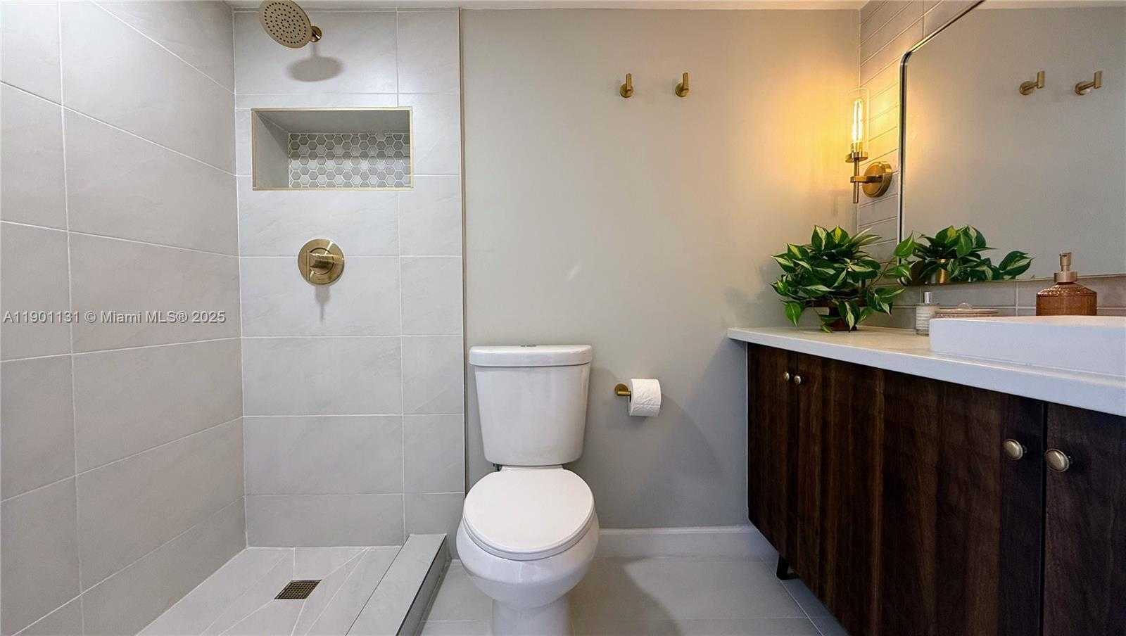 Small Image of 9440 WEST FLAGLER ST #306, Miami Number 25