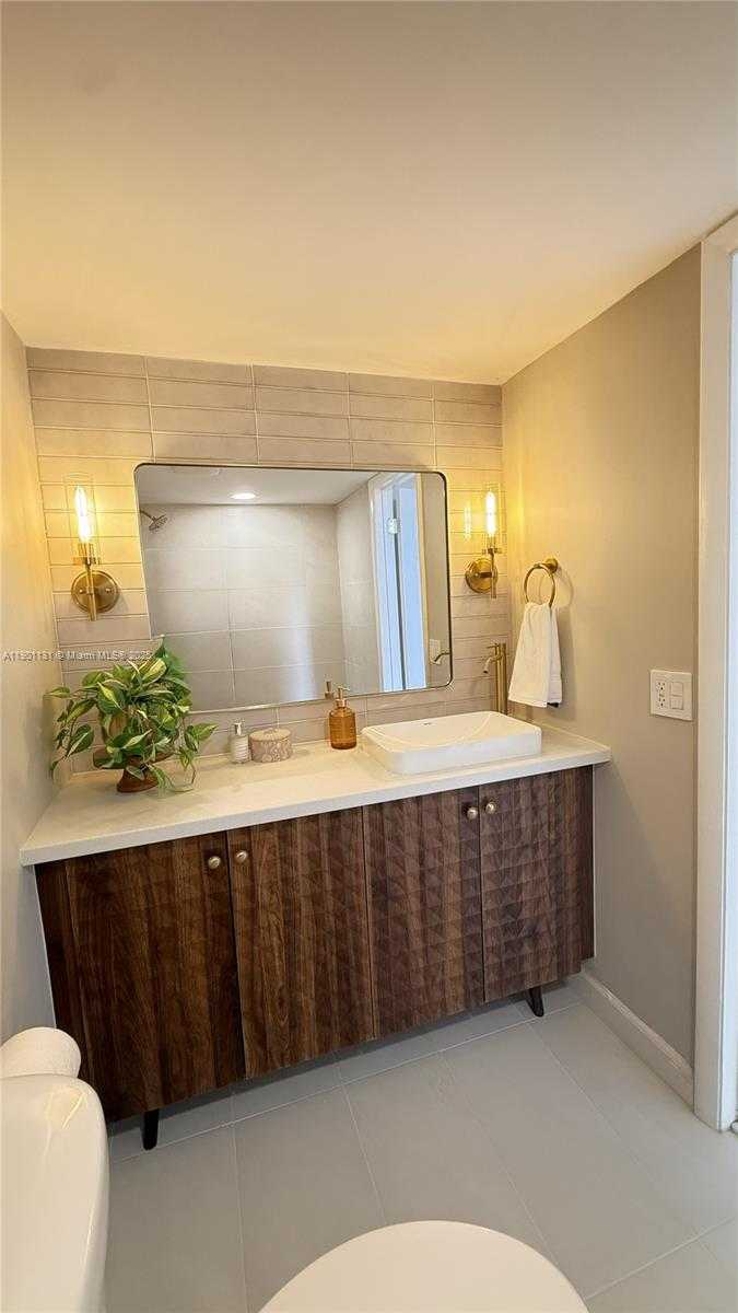 Small Image of 9440 WEST FLAGLER ST #306, Miami Number 26