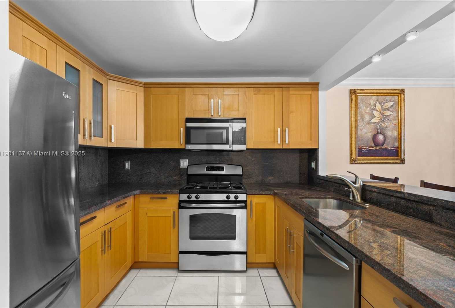 Small Image of 2030 SOUTH OCEAN DR #1701, Hallandale Beach Number 2