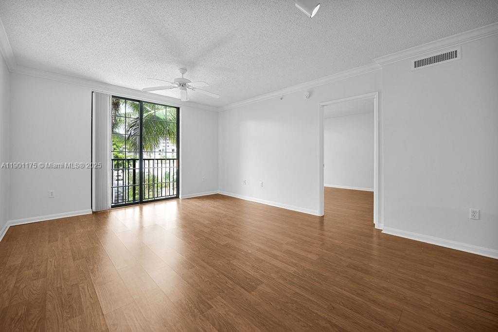 Small Image of 1900 VAN BUREN ST #311B, Hollywood Number 12
