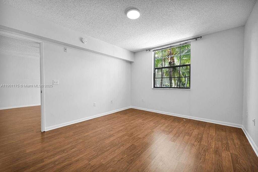 Small Image of 1900 VAN BUREN ST #311B, Hollywood Number 14