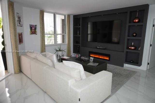 Small Image of 701 BRICKELL KEY BLVD #412, Miami Number 2