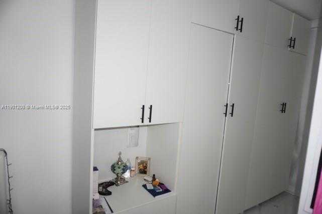 Small Image of 701 BRICKELL KEY BLVD #412, Miami Number 33