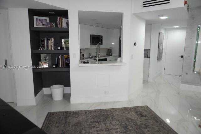 Small Image of 701 BRICKELL KEY BLVD #412, Miami Number 4