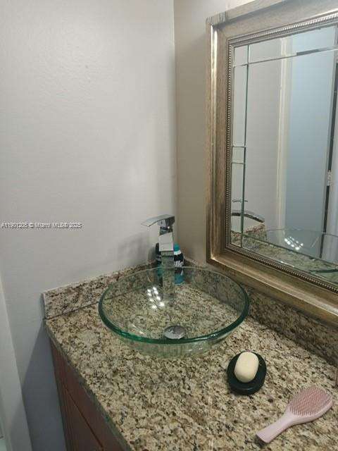 Small Image of 500 BAYVIEW DR #321, Sunny Isles Beach Number 10