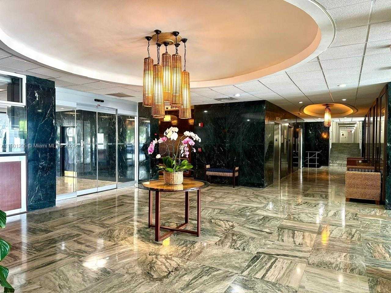 Small Image of 500 BAYVIEW DR #321, Sunny Isles Beach Number 22