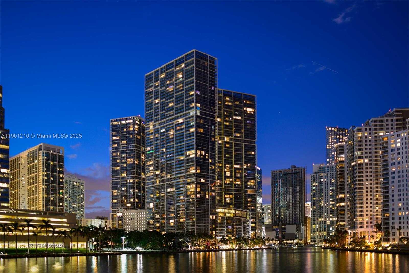 Small Image of 495 BRICKELL AVE #2211, Miami Number 25