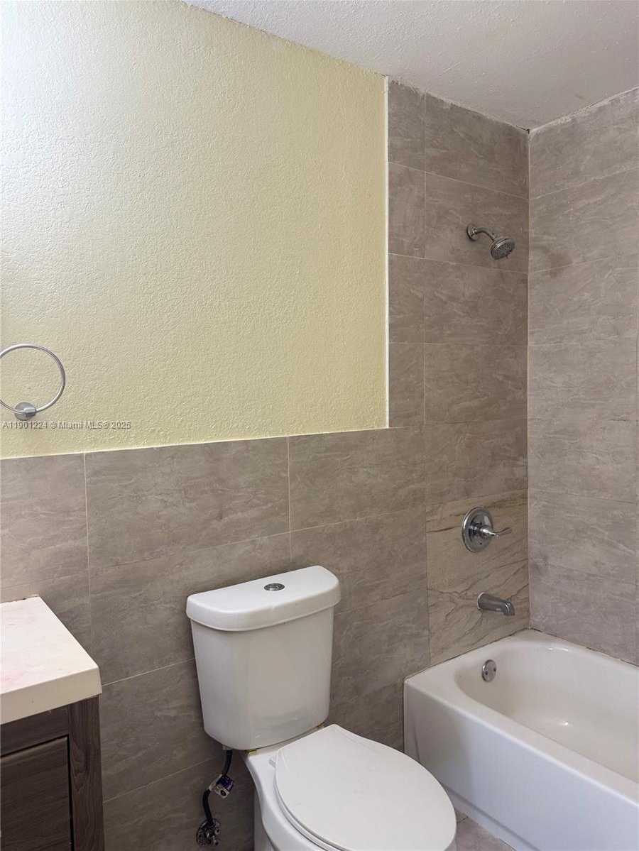 Small Image of 906 SOUTH WEST 74TH AVE, North Lauderdale Number 16