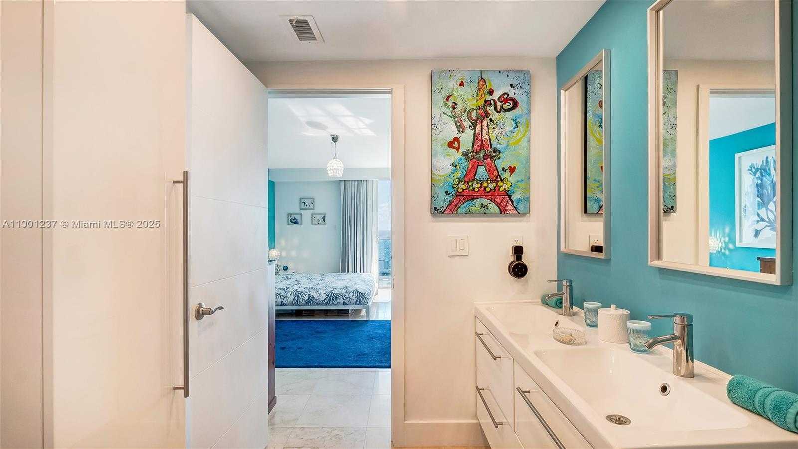 Small Image of 100 BAYVIEW DR #1807, Sunny Isles Beach Number 17