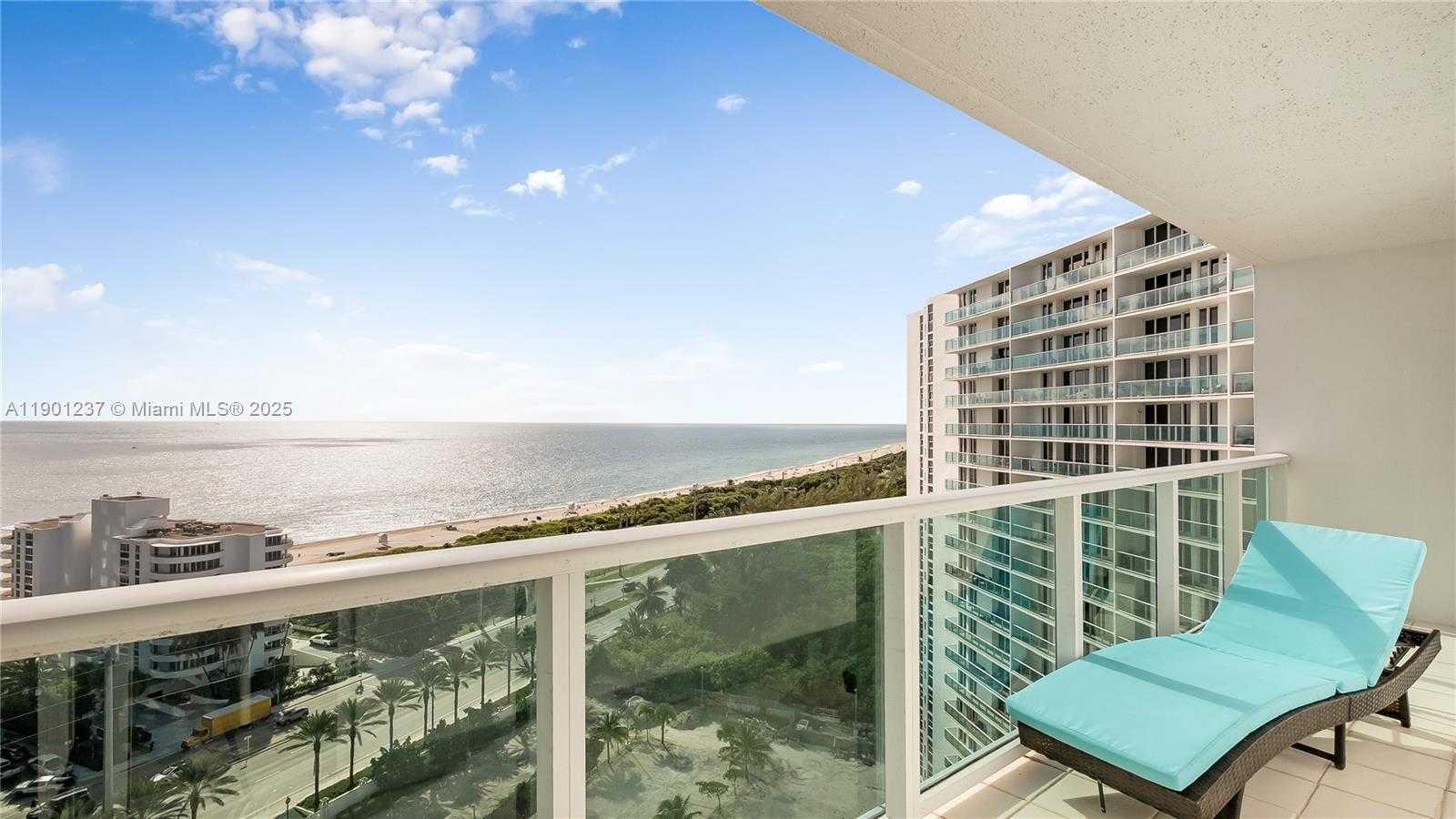 Small Image of 100 BAYVIEW DR #1807, Sunny Isles Beach Number 20