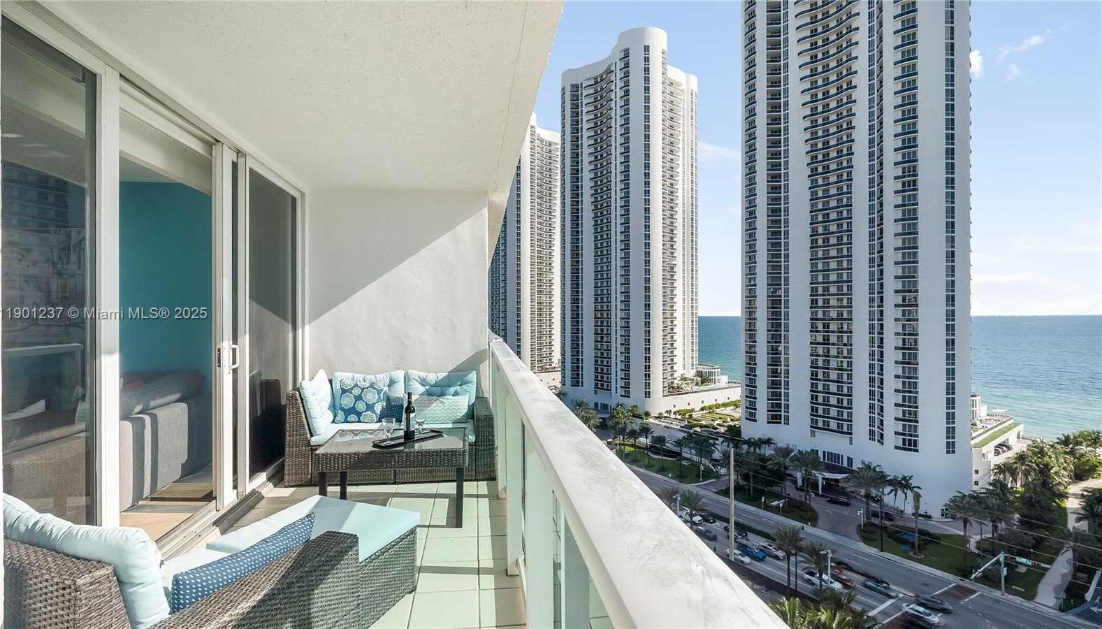 Small Image of 100 BAYVIEW DR #1807, Sunny Isles Beach Number 28
