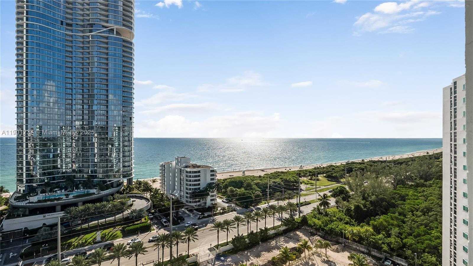 Small Image of 100 BAYVIEW DR #1807, Sunny Isles Beach Number 30