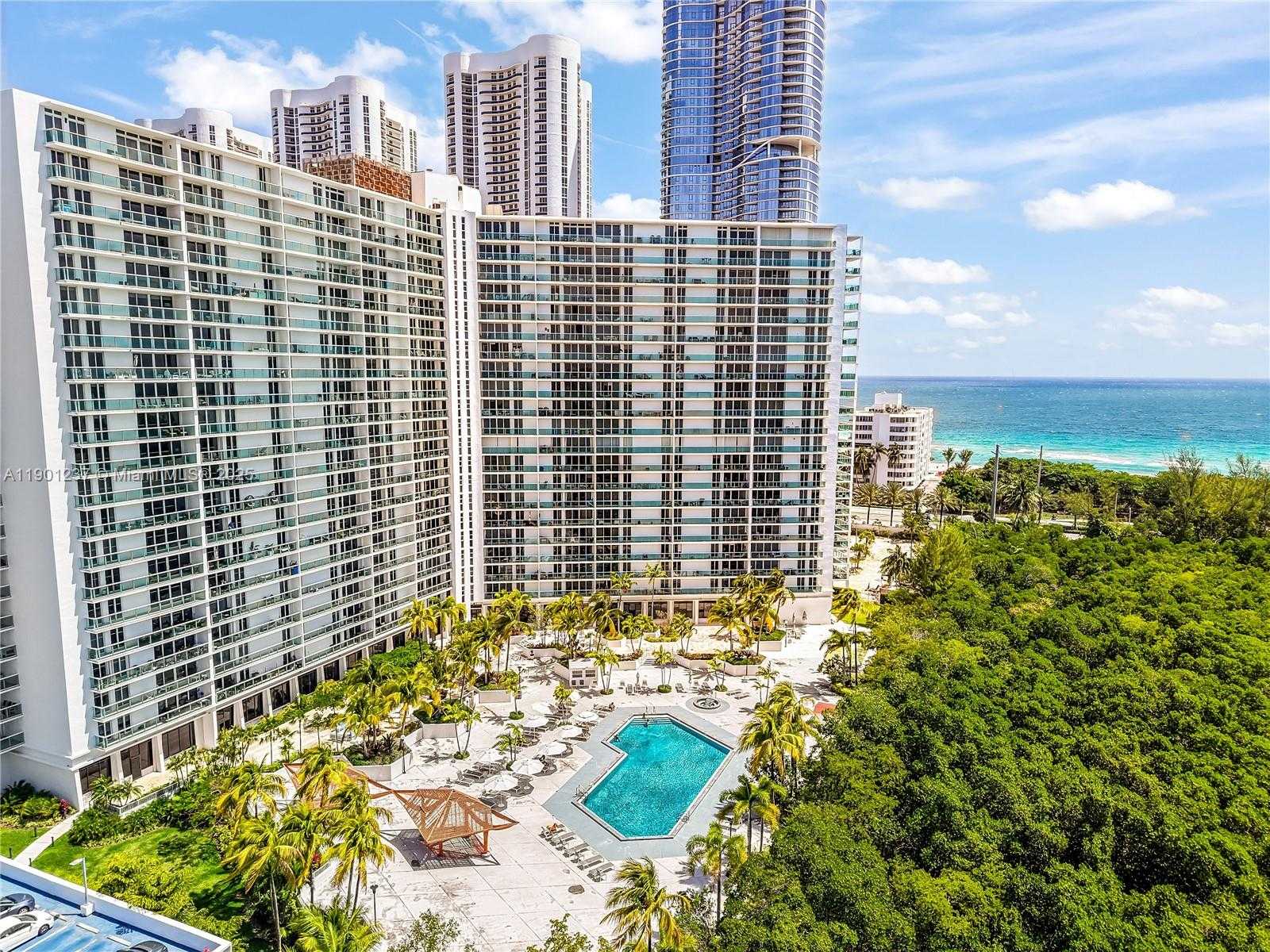Small Image of 100 BAYVIEW DR #1807, Sunny Isles Beach Number 33