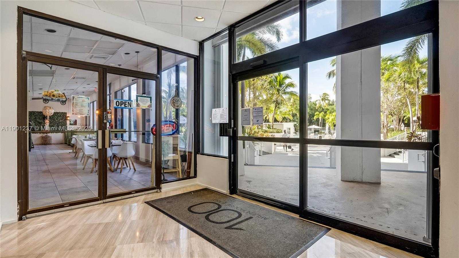 Small Image of 100 BAYVIEW DR #1807, Sunny Isles Beach Number 40
