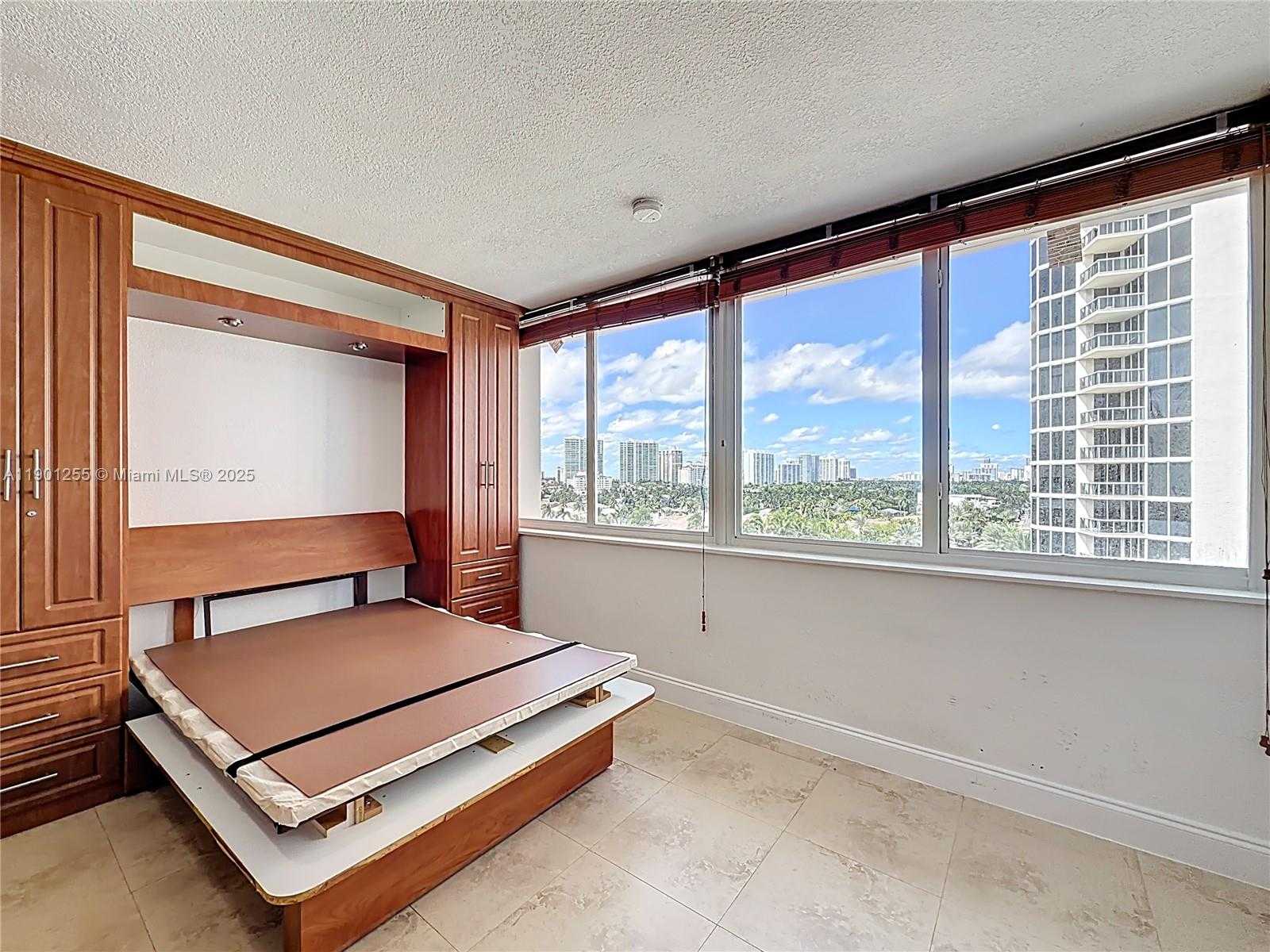 Small Image of 19201 COLLINS AVE #729, Sunny Isles Beach Number 11