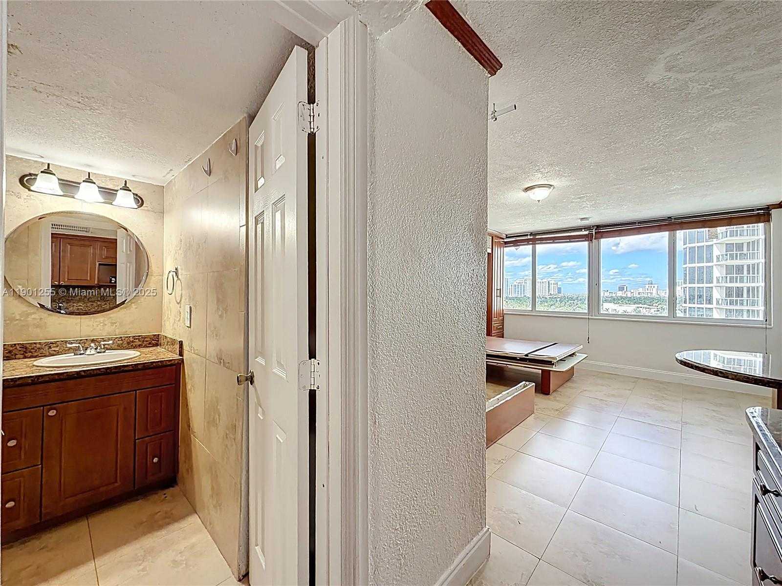 Small Image of 19201 COLLINS AVE #729, Sunny Isles Beach Number 15