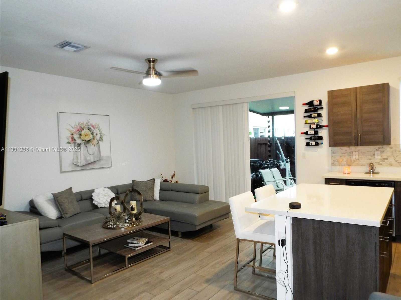 Small Image of 2363 SOUTH EAST 11TH ST, Homestead Number 13