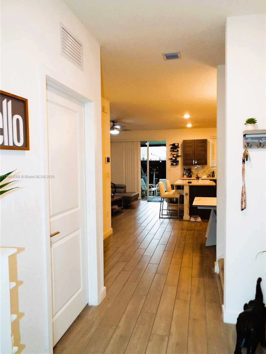 Small Image of 2363 SOUTH EAST 11TH ST, Homestead Number 3