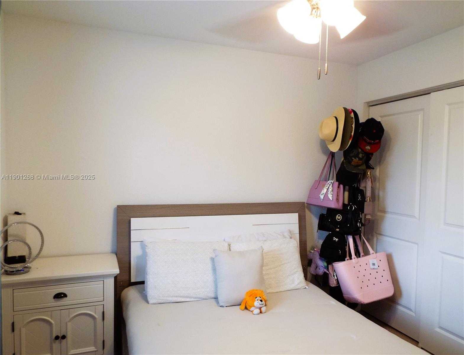 Small Image of 2363 SOUTH EAST 11TH ST, Homestead Number 38